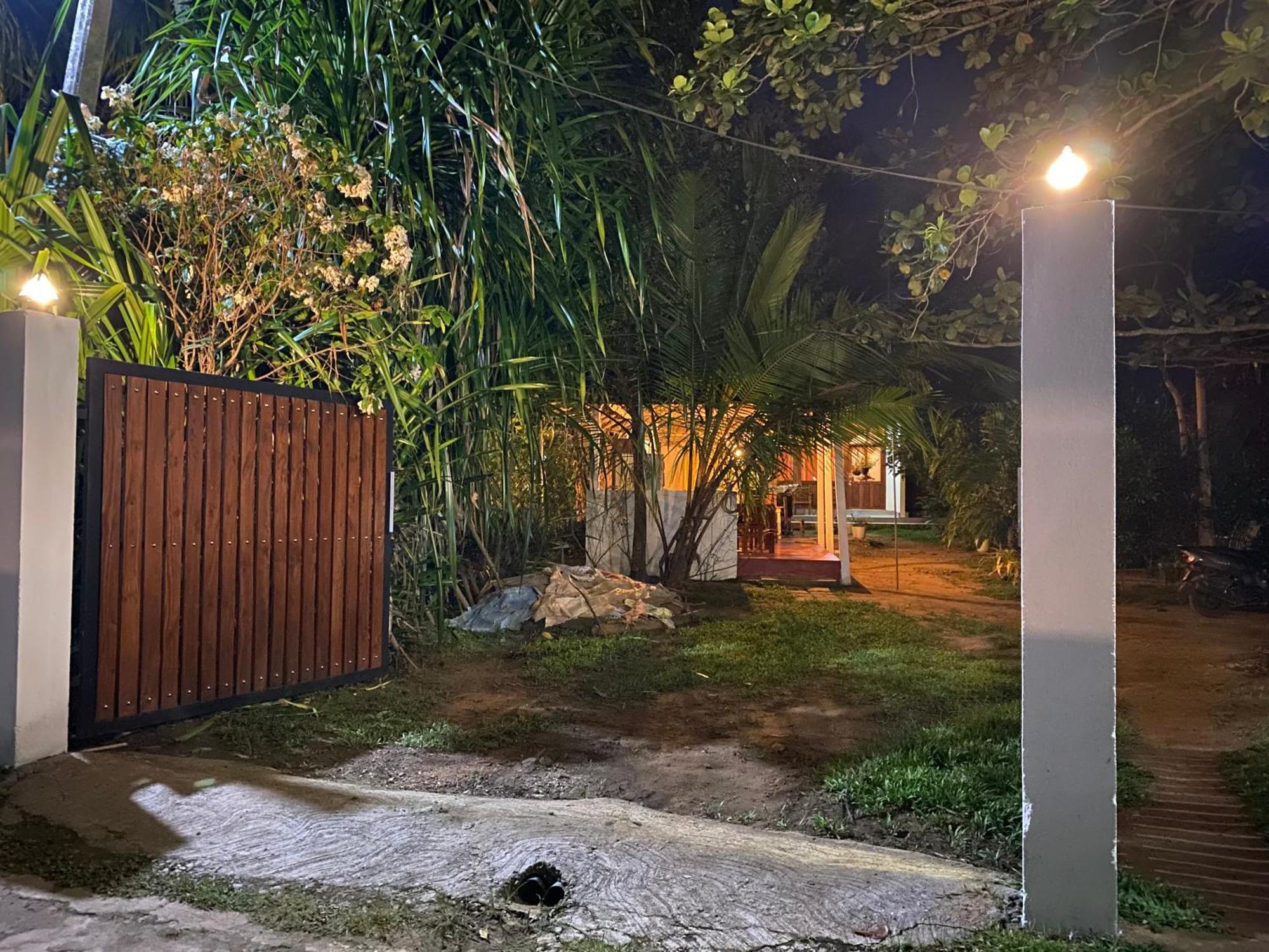 מטרה Talalla Ocean Beach Bungalow מראה חיצוני תמונה